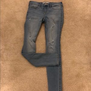 Light wash, slightly ripped Hollister jeans